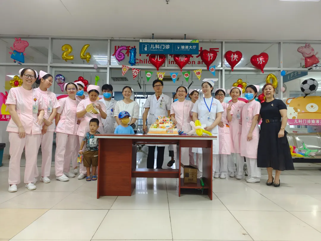 海南省人民醫(yī)院定安分院兒科舉辦“醫(yī)路相伴，健康成長(zhǎng)”兒童節(jié)活動(dòng)